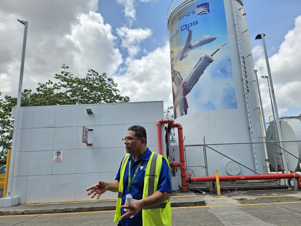 Alex Flores, gerente de seguridad operacional de Copa Airlines