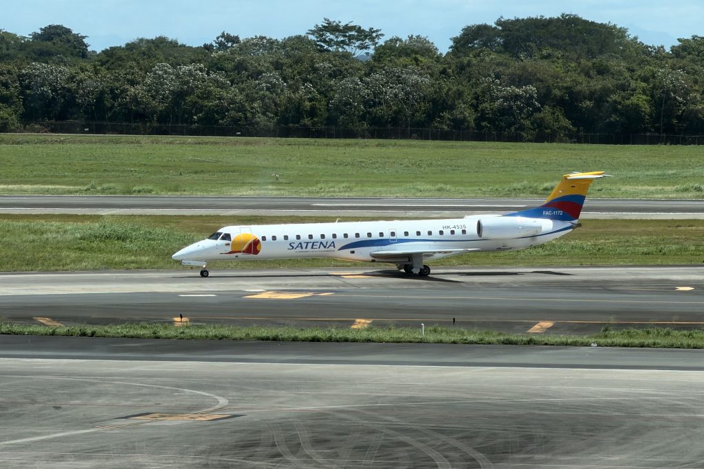 Satena inició los vuelos en la ruta Montería Panamá
