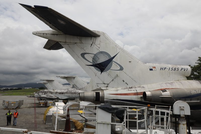 aviones en subasta